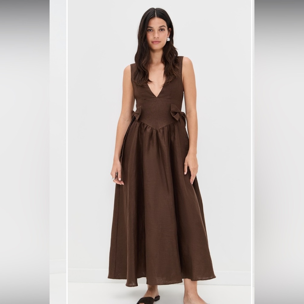 Daphine Brown Backless Linen-Blend Maxi Dress - New🩷